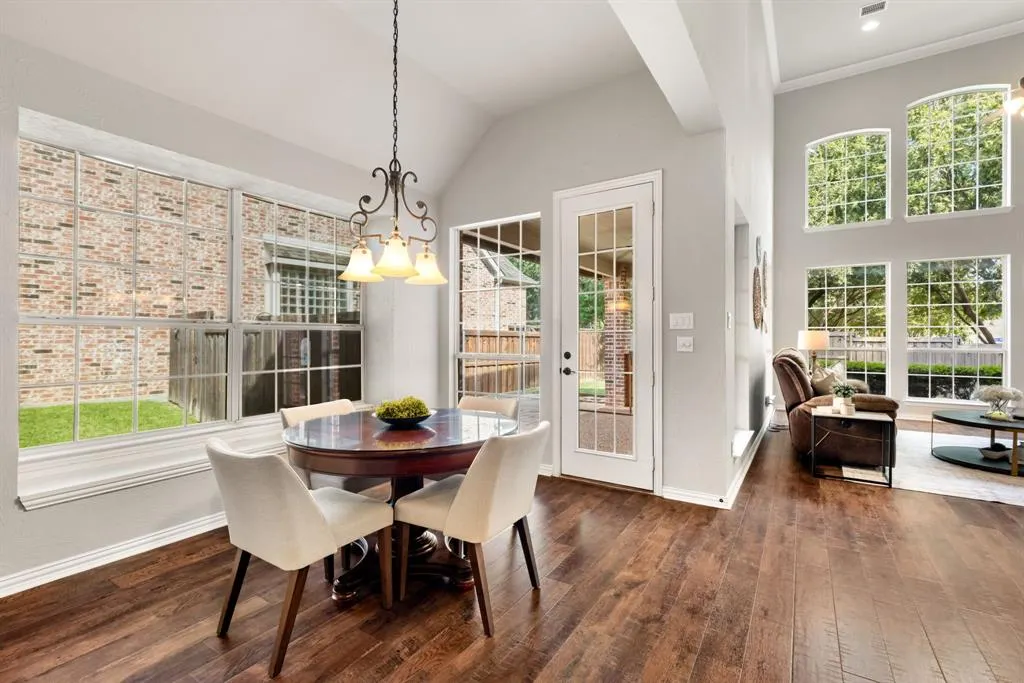 8209 Old Hickory Lane
