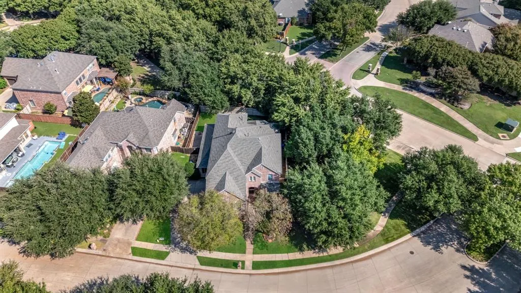 8209 Old Hickory Lane