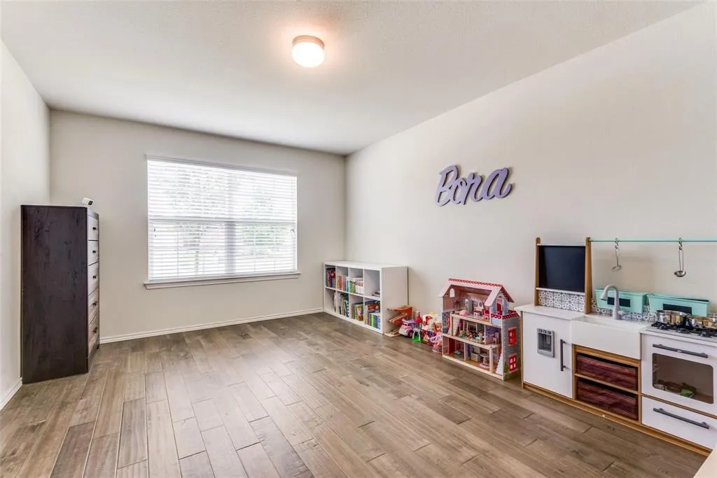 1808 Vernon Drive