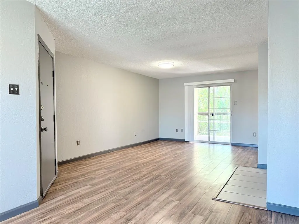 12484 Abrams Road, #1825
