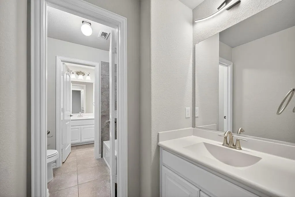 4250 Salado Creek Way
