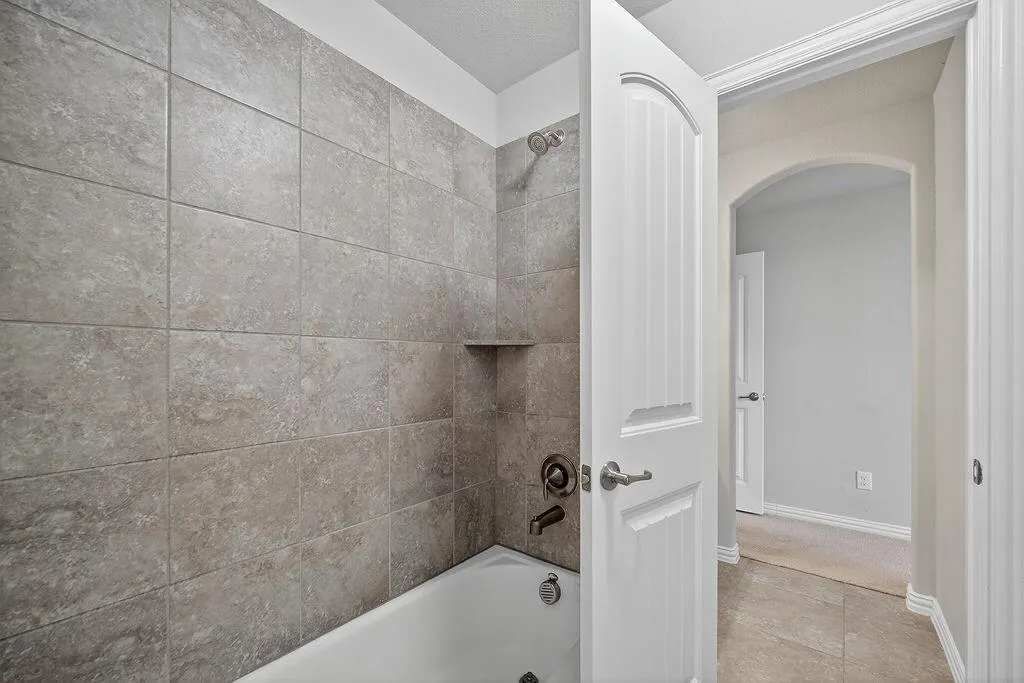 4250 Salado Creek Way