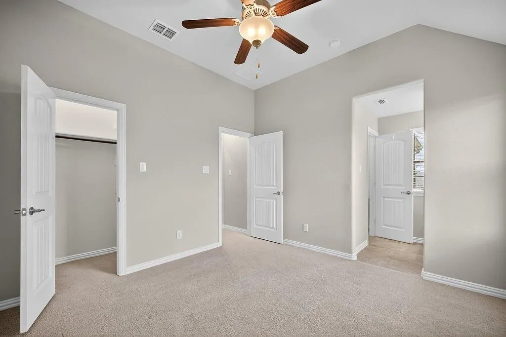 4250 Salado Creek Way