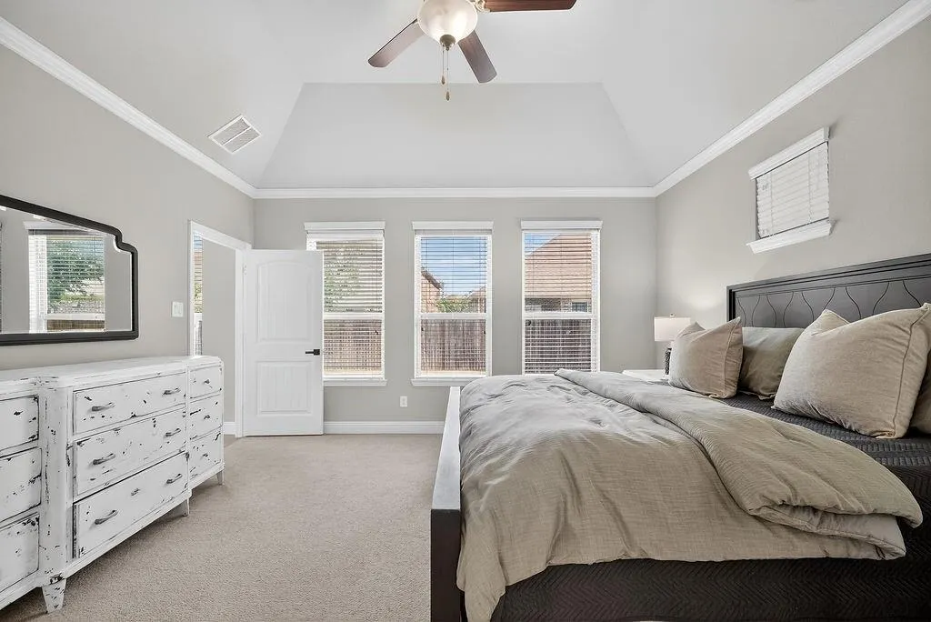 4250 Salado Creek Way