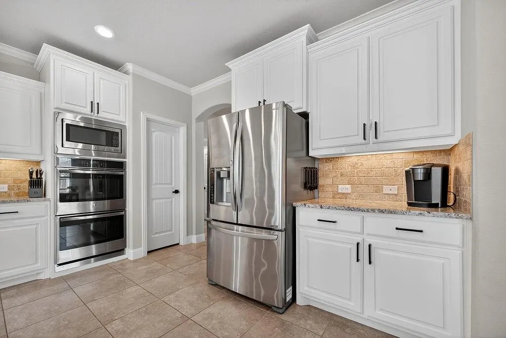 4250 Salado Creek Way