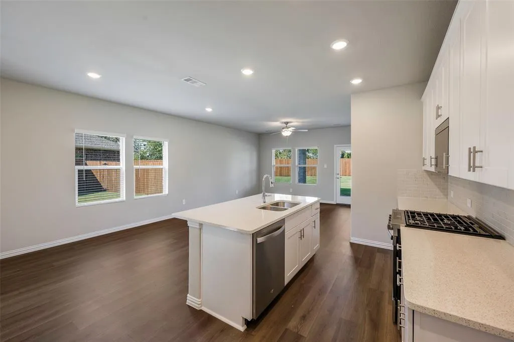 4018 Sandstone Drive
