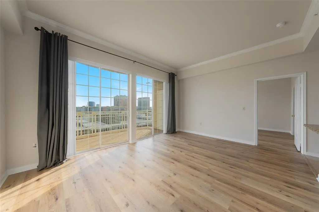3225 Turtle Creek Boulevard, #1012