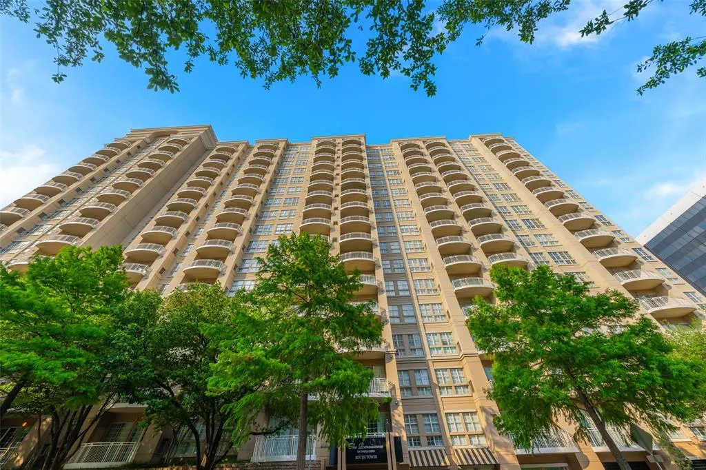 3225 Turtle Creek Boulevard, #1012