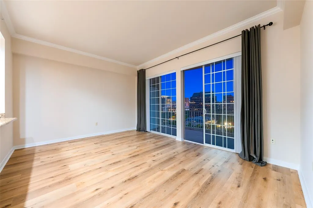 3225 Turtle Creek Boulevard, #1012