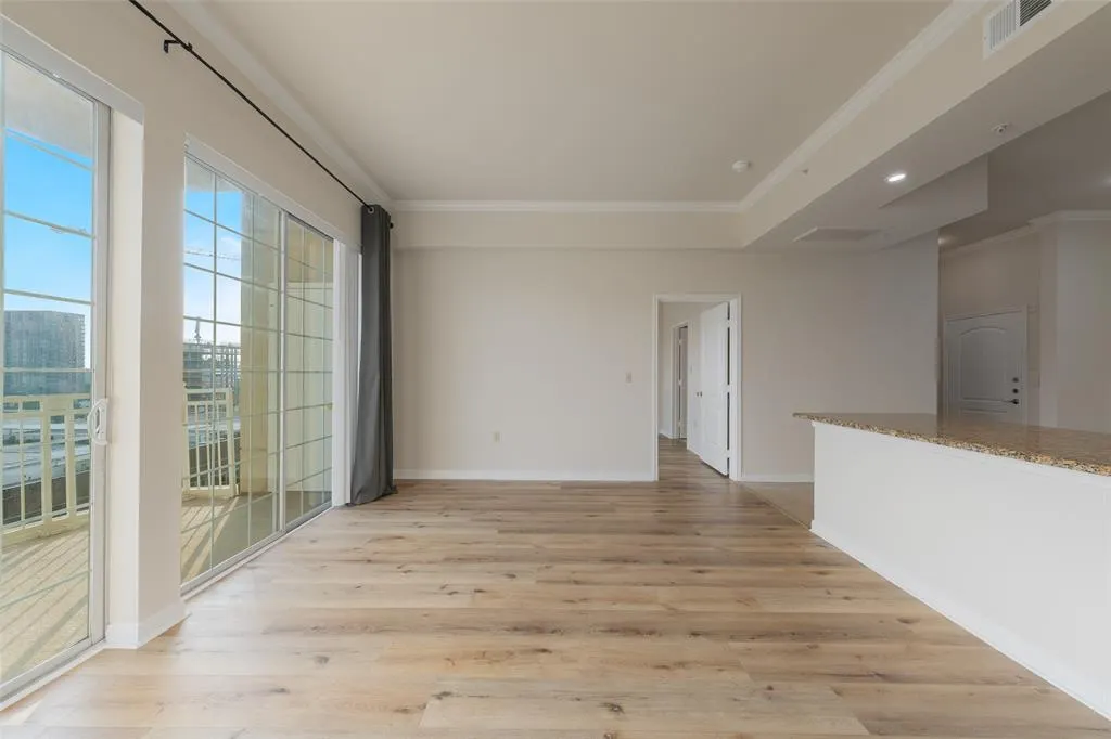 3225 Turtle Creek Boulevard, #1012