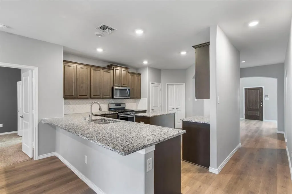 601 Cowboy Way