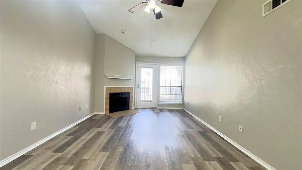 9601 Forest Lane, #323
