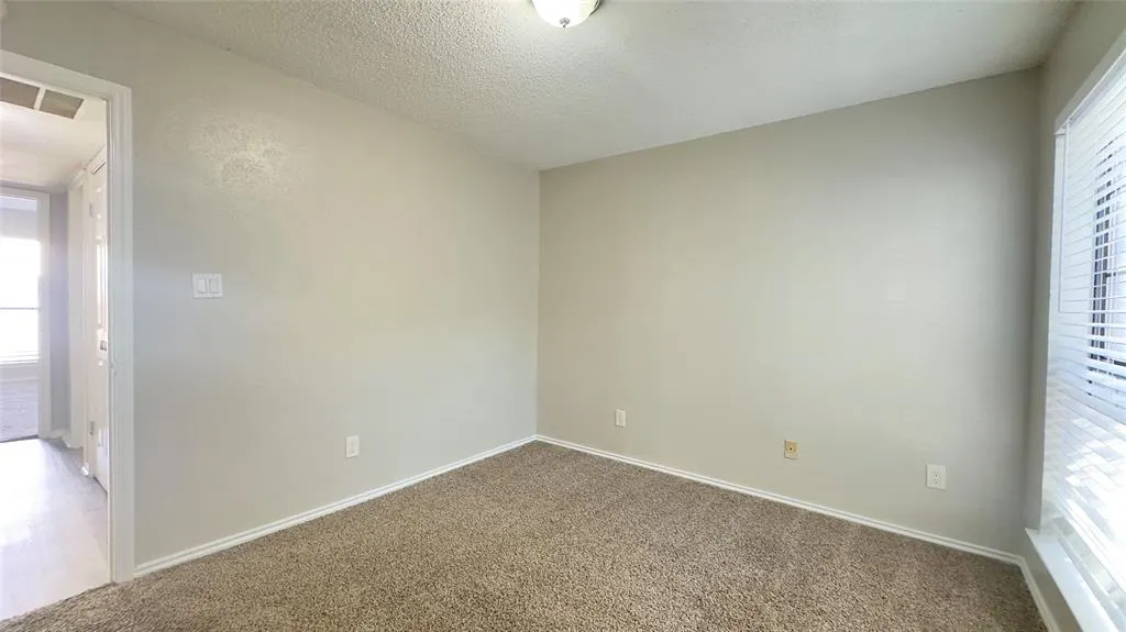 9601 Forest Lane, #323