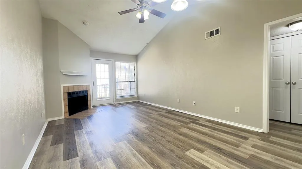9601 Forest Lane, #323