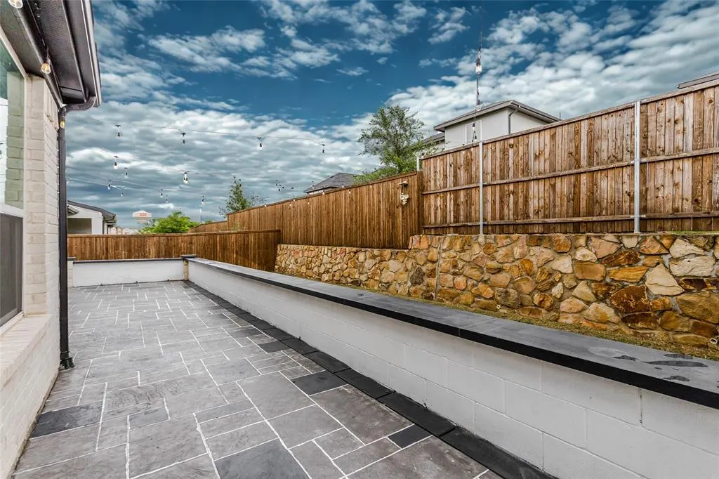 10942 Grayhead Drive