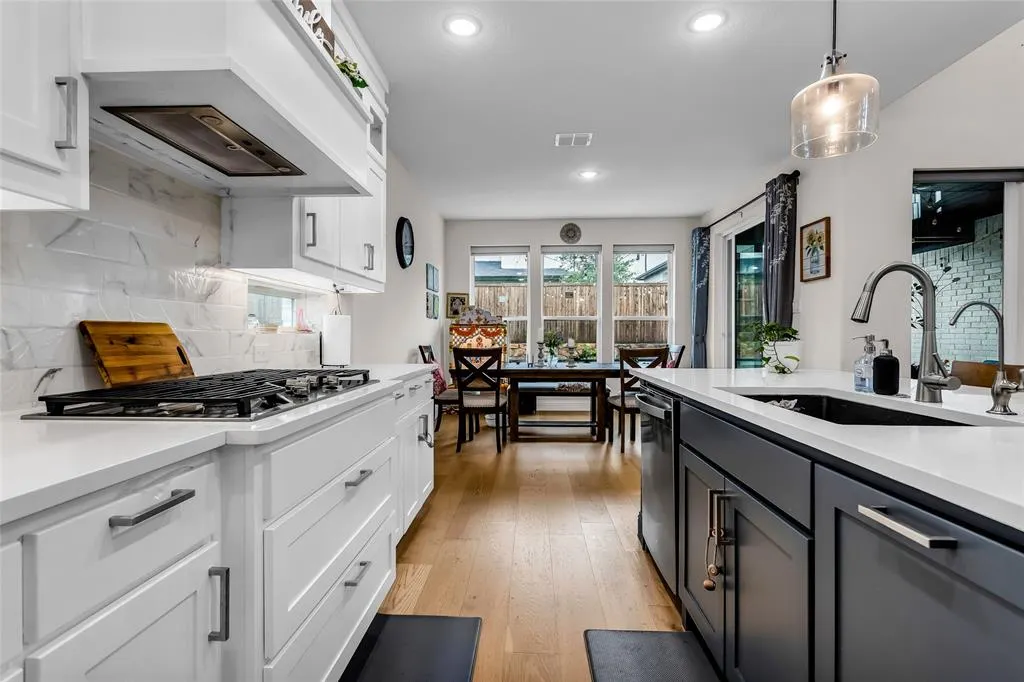 10942 Grayhead Drive