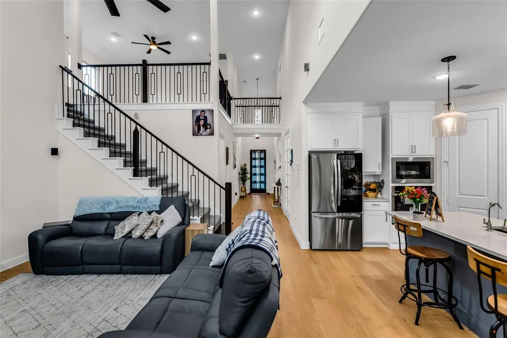 10942 Grayhead Drive