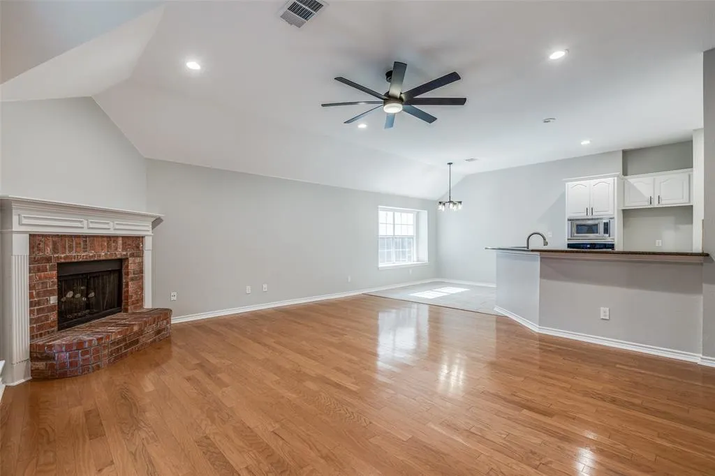 3003 Quail Hollow
