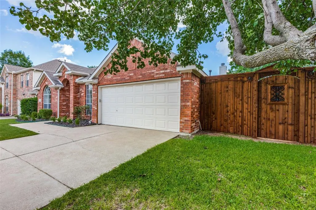 3003 Quail Hollow