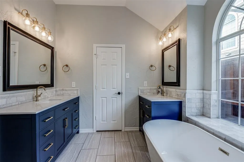 3003 Quail Hollow