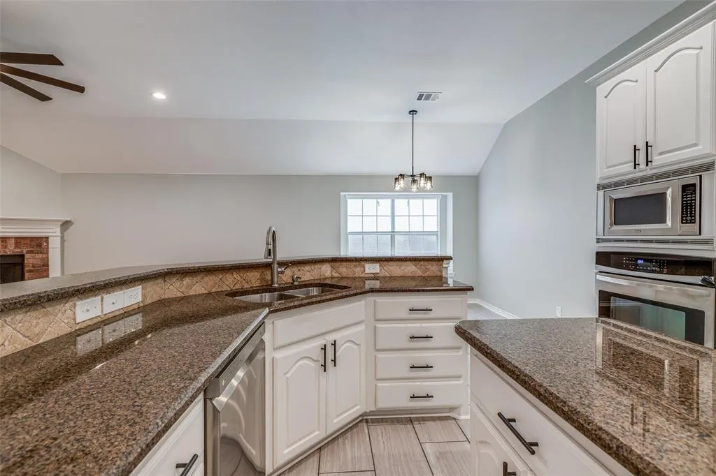3003 Quail Hollow