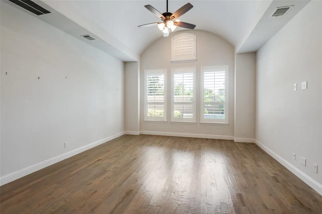 10482 Tobias Lane