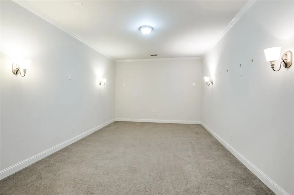 10482 Tobias Lane