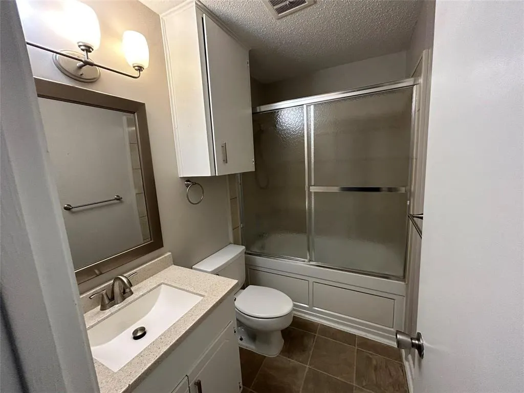 3811 Holland Avenue, #1