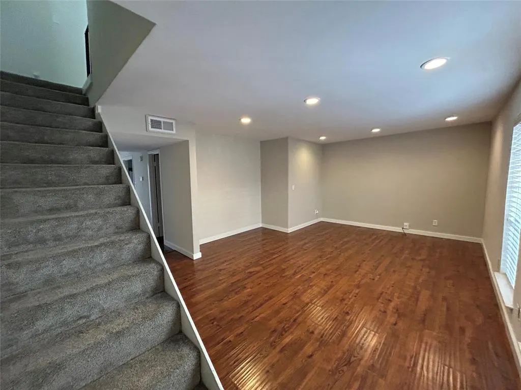 3811 Holland Avenue, #1