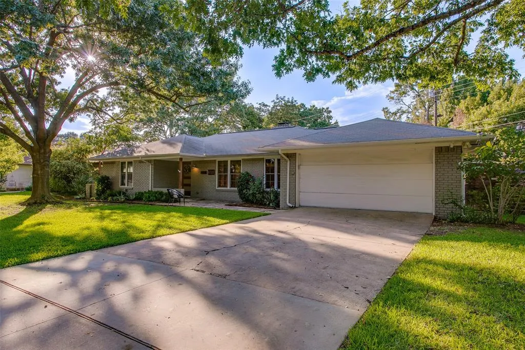 6721 Belford Drive