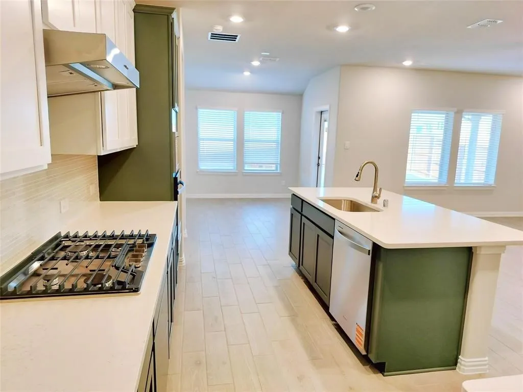3909 Malachite Drive