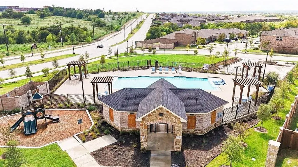 3909 Malachite Drive