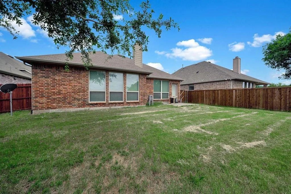 3712 Alder Drive