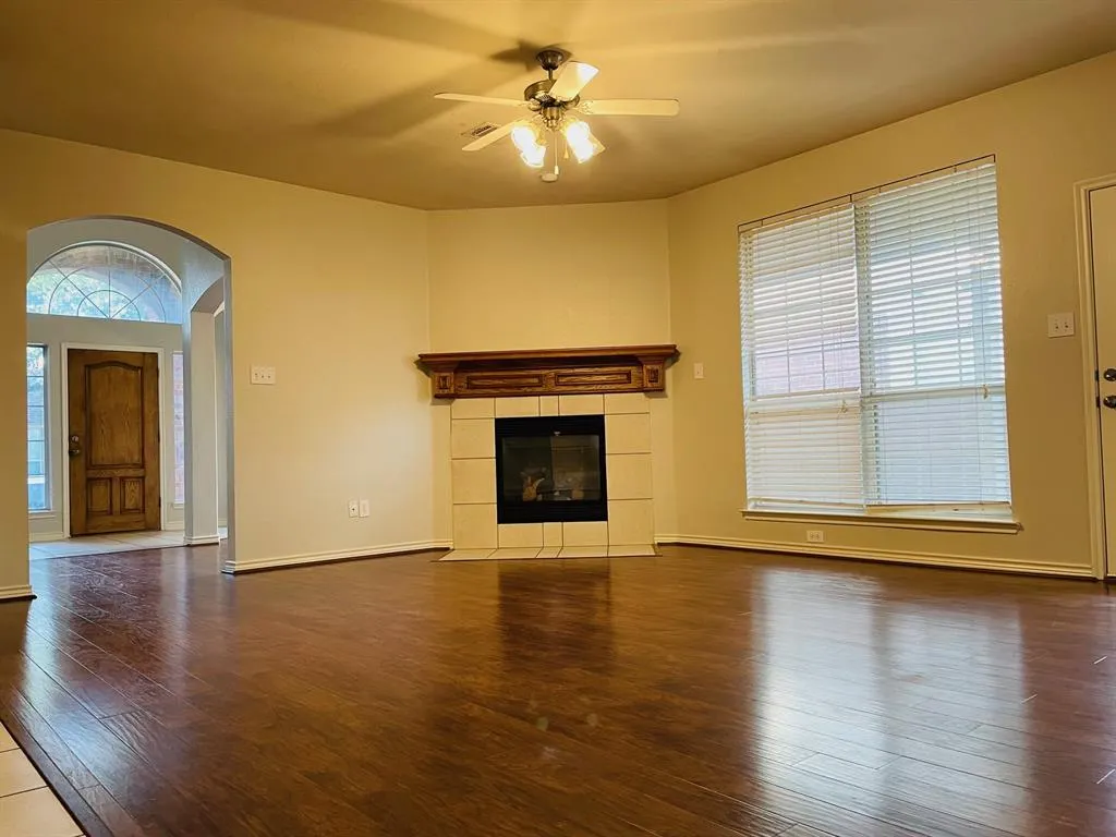 5929 Desperado Drive