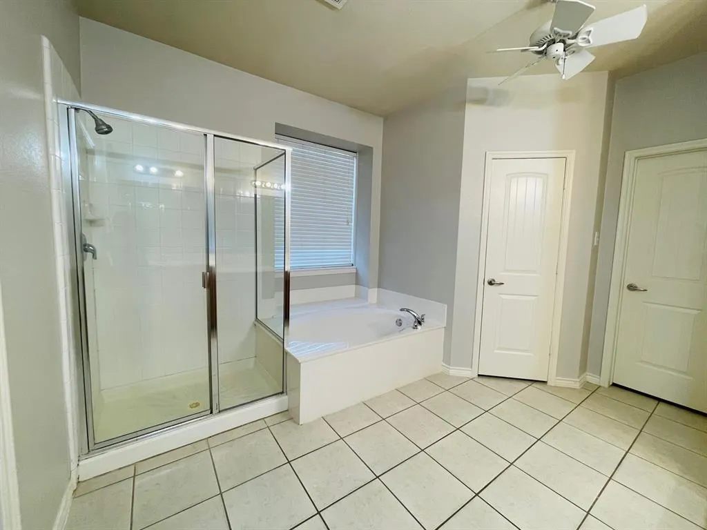 5929 Desperado Drive