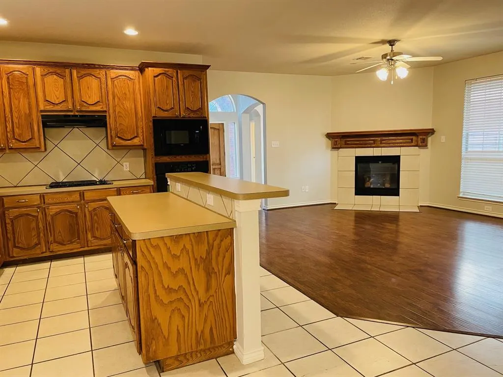 5929 Desperado Drive