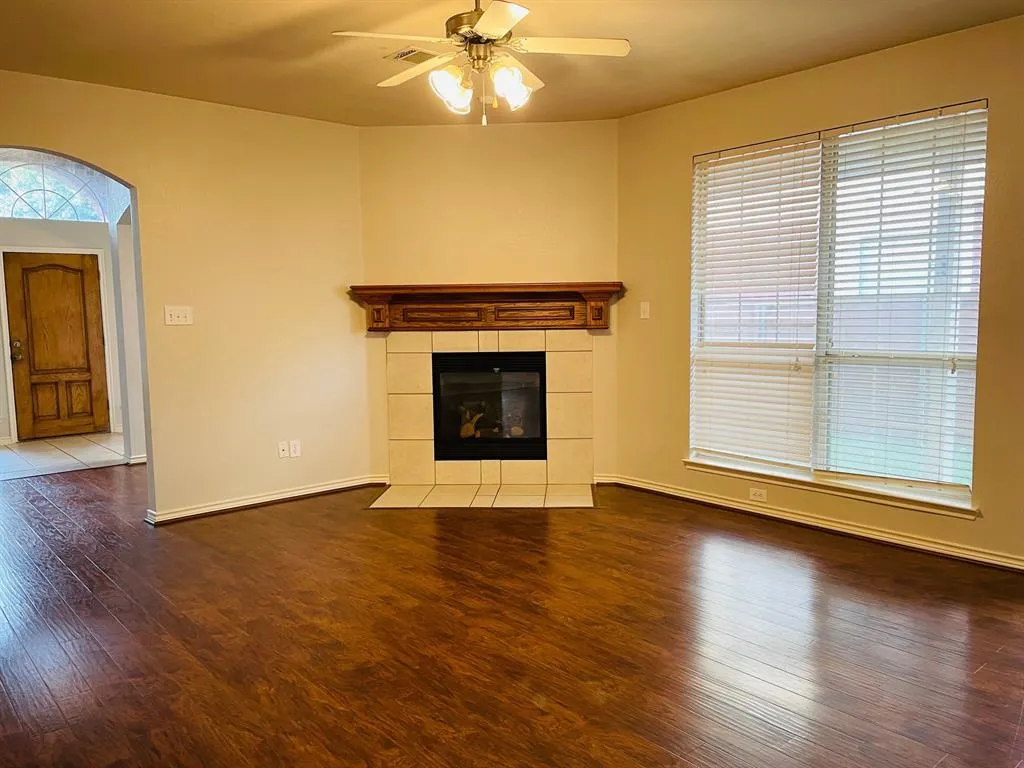 5929 Desperado Drive
