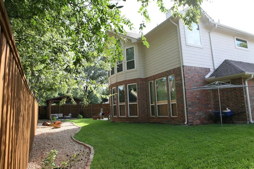 3104 Fernhurst Drive