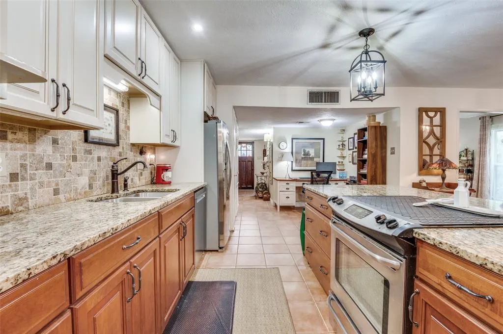 7430 Cloverglen Drive