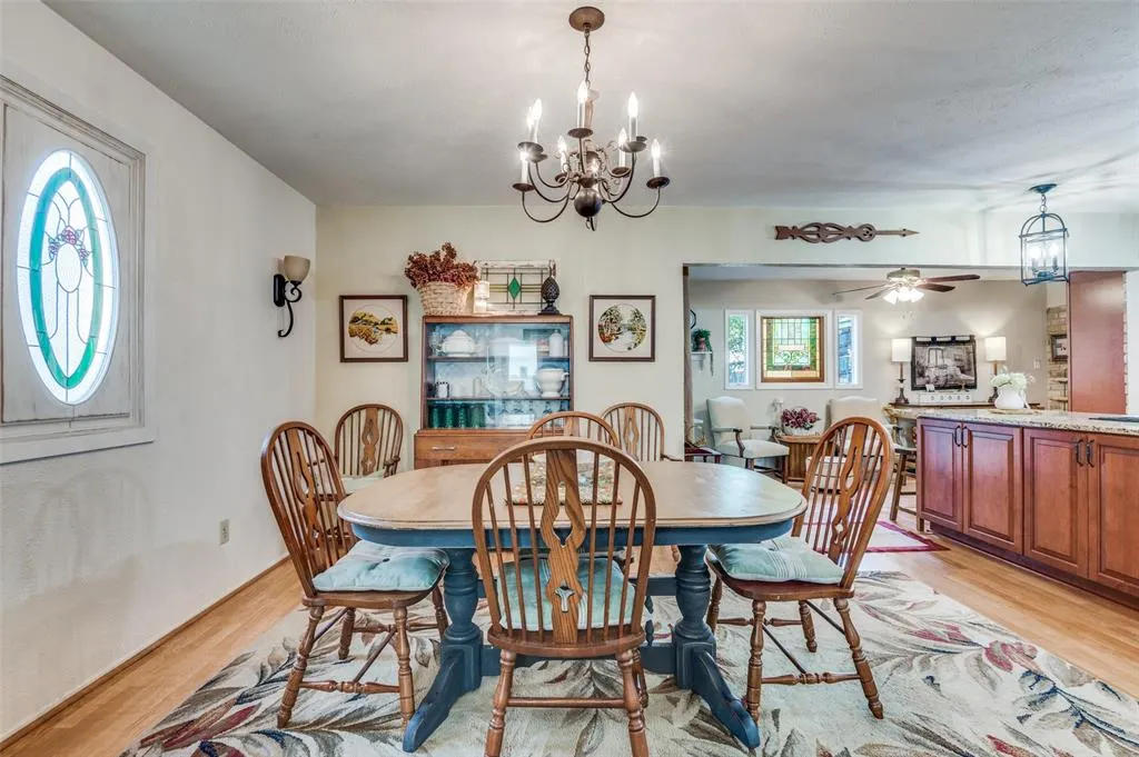 7430 Cloverglen Drive