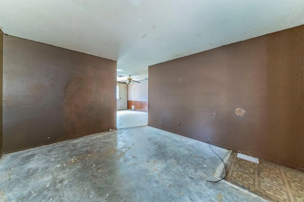 6624 Sebring Drive