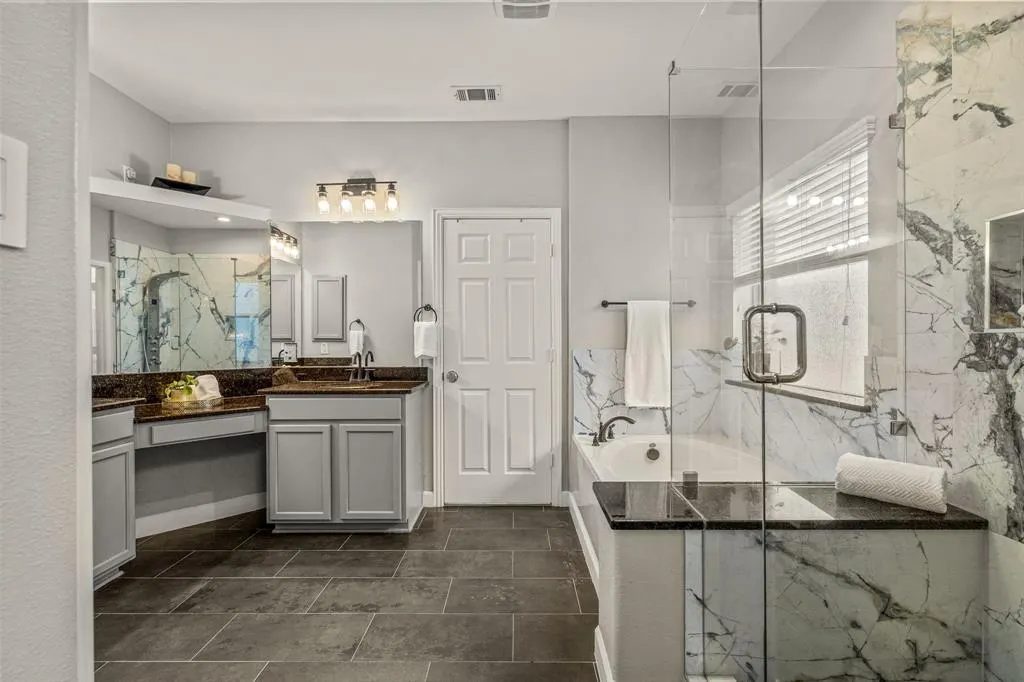 3360 Country Glen Trail