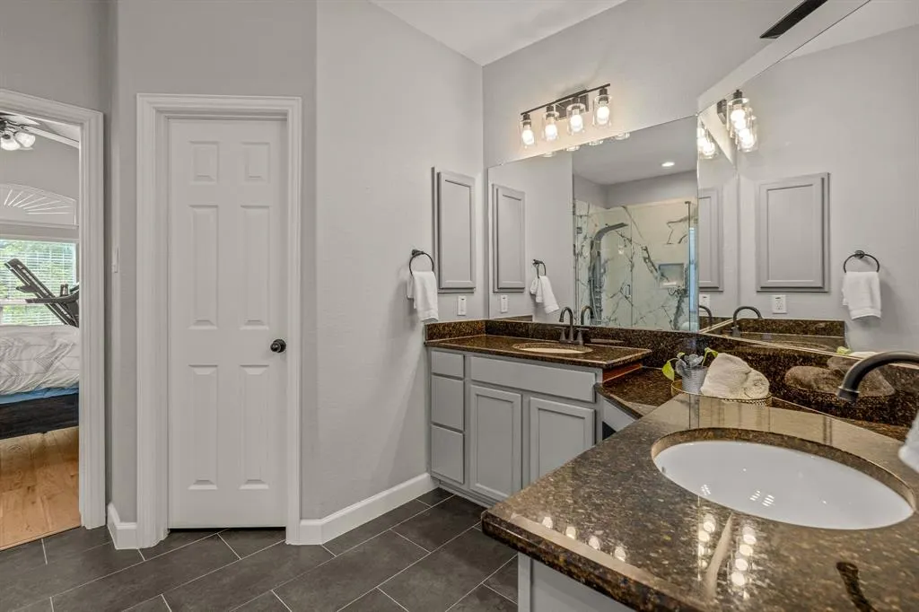 3360 Country Glen Trail