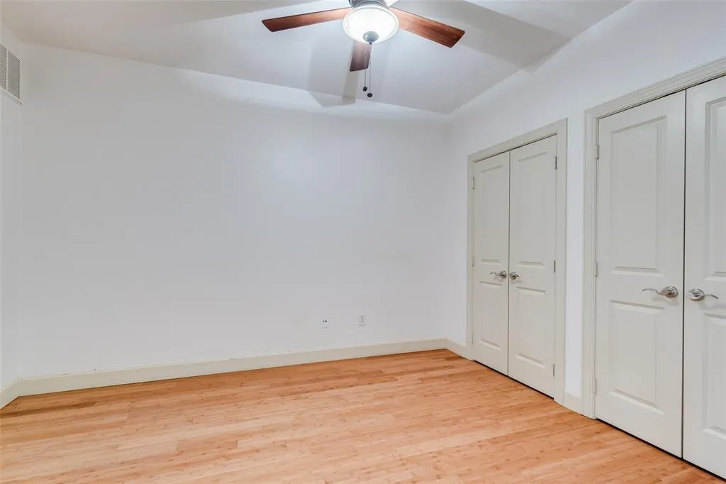 3818 Holland Avenue, #305