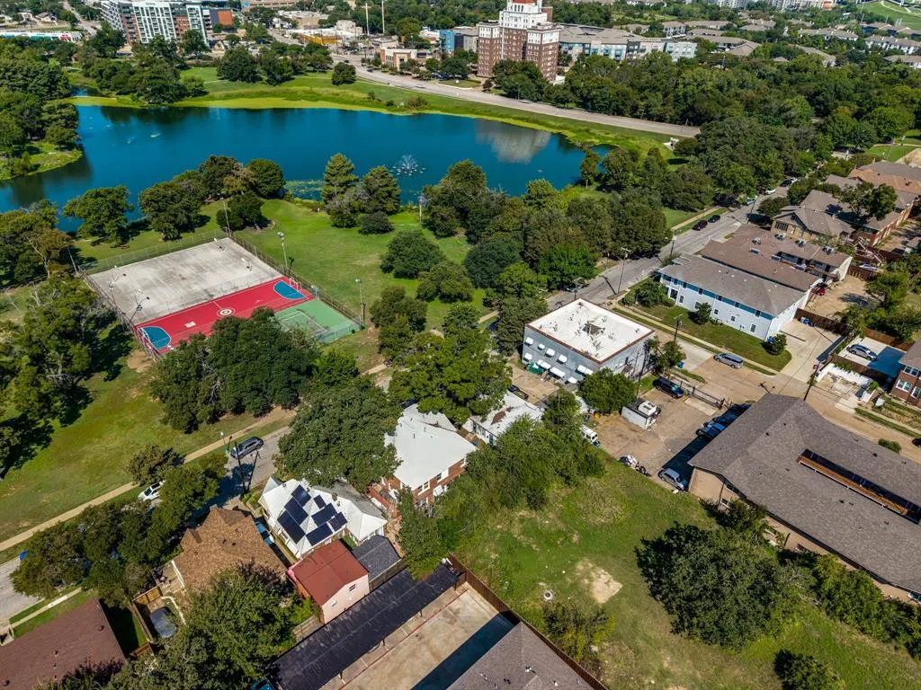 732 Blaylock Drive