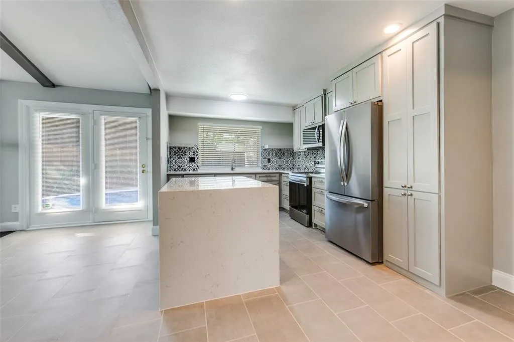 1406 Cotillion Drive