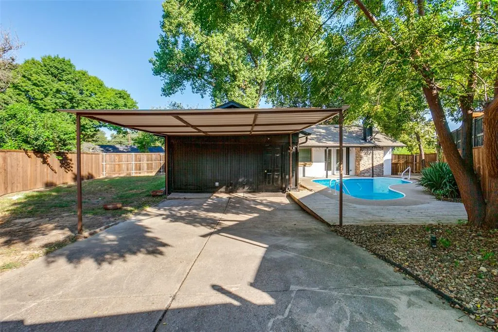 1406 Cotillion Drive