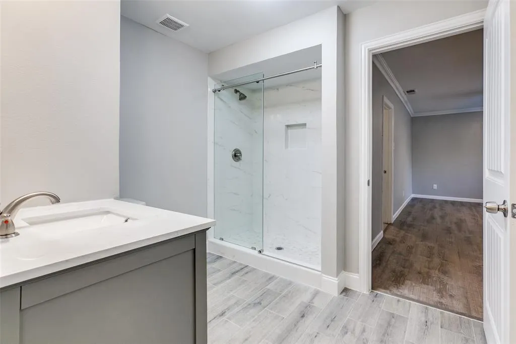 1406 Cotillion Drive