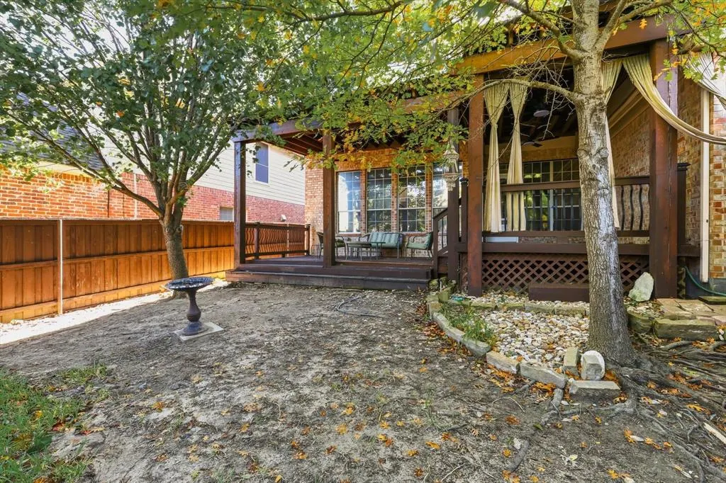 1506 Greenbriar Drive