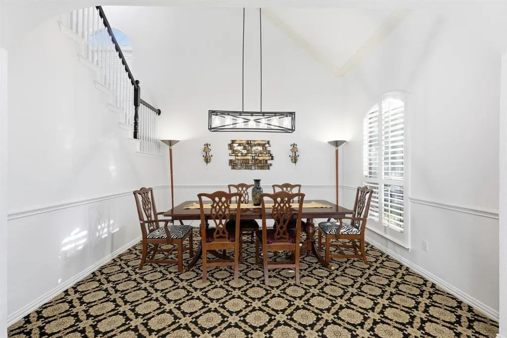 1506 Greenbriar Drive